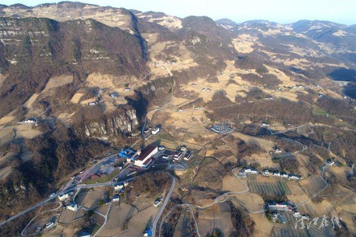 8、火燒坪鄉地貌航拍(郭寒 攝) 8、火燒坪鄉地貌航拍(郭寒 攝)